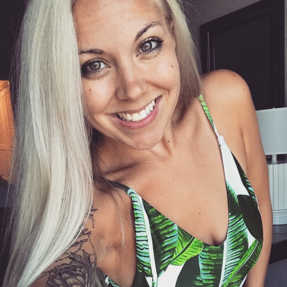 Meet your Posher, Sabrina